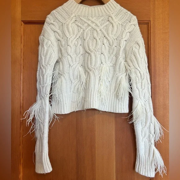 Vince | Feather-trimmed cable-knit wool and cashmere-blend sweater - Picture 6 of 13